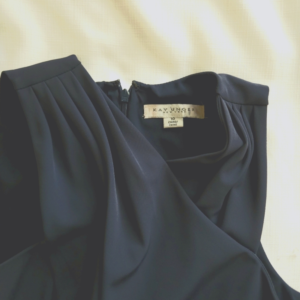 Kay Unger column gown, size 10, Prussian blue - Picture 14 of 14